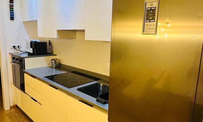 La Fontana Apartment | M64-Marche-Modern Attic with terrace