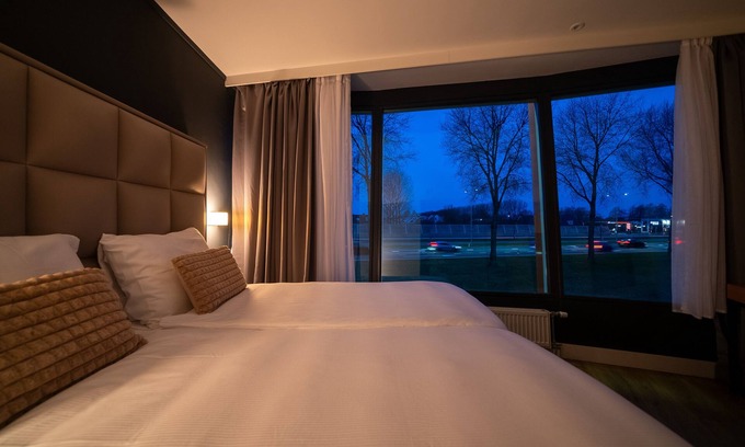 Hoofddorp Hotel | MA Airport Hotel