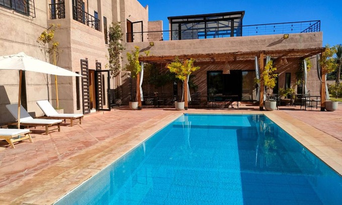 Oulad Hassoune Villa | 1000 m² Villa ∙ 9 bedrooms ∙ 20 guests