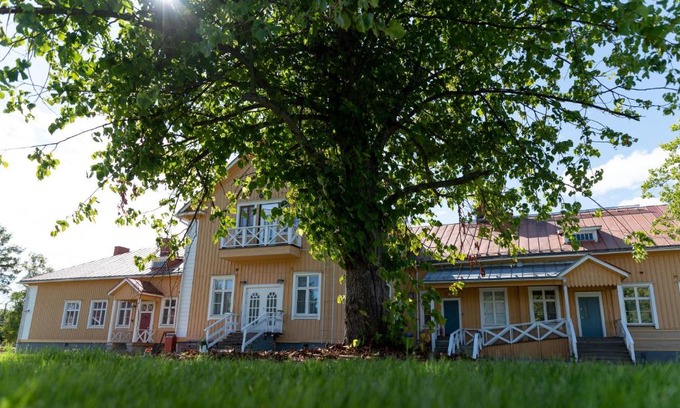 Keminmaa Hotel | Maaseutuhotelli Juopperin Kartano