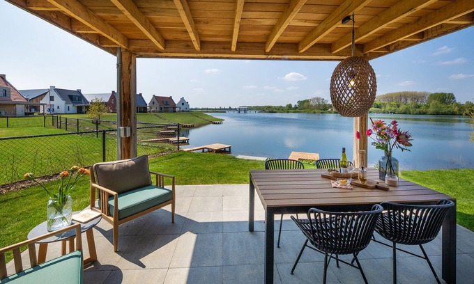 Thorn House | Maasresidence Thorn