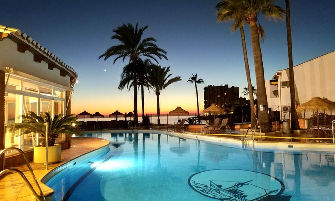 Sitio de Calahonda Apartment | Macdonald Dona Lola Club