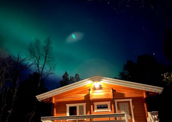Laukeng House | Macktunet - Retro log cabin from the 70s in Malangen