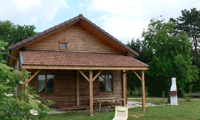 Cusey House | "Madriage" wooden house