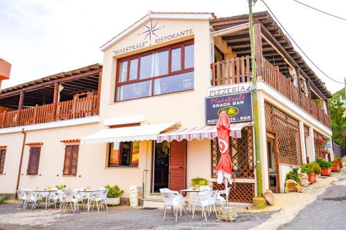 Marina di Gutturu Flumini Bed & Breakfast | MAESTRALE B&B