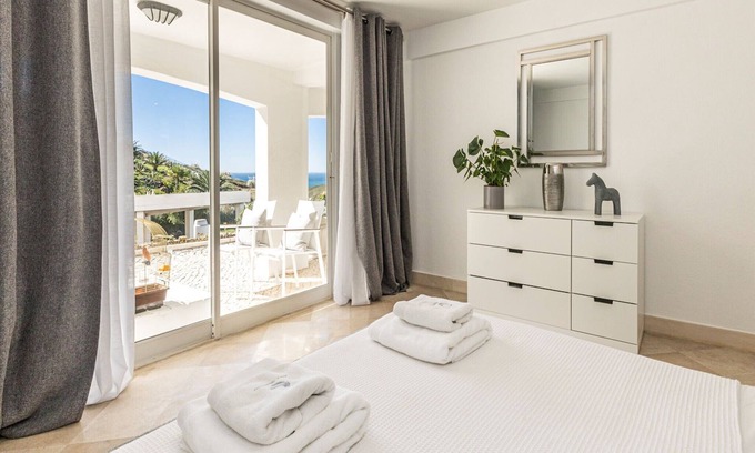 Monserrate Villa | Magnificent Cascais Villa | 6 Bedrooms | Villa Guincho | Entertainment & Cinema Room | Sea & Mountain Views
