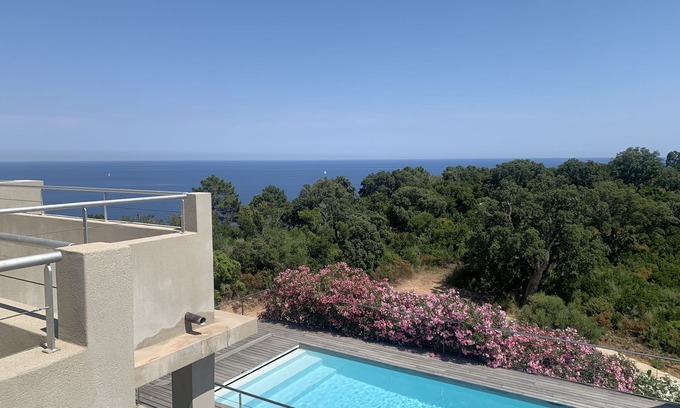 Tarcu House | Magnificent contemporary house with 180° sea and mountain views, not overlooked