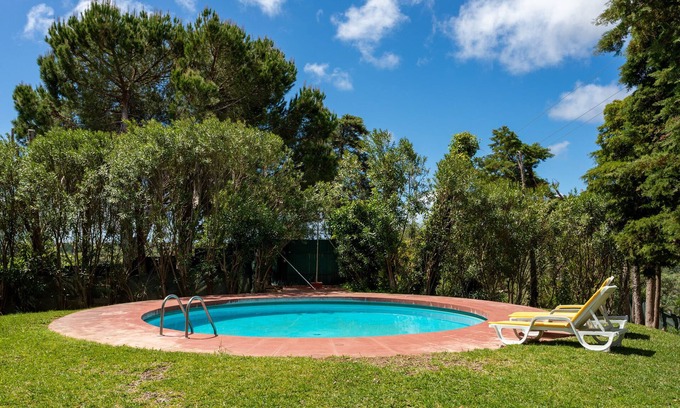 Alcantarilha House | Magnificent country house overlooking the golf course