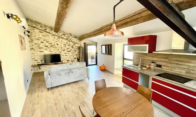 Sainte-Valiere House | Magnificent gîte (charm and comfort)