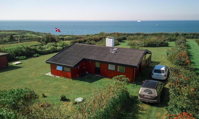 Faaborg House | Magnificent house with splendid view to the sea