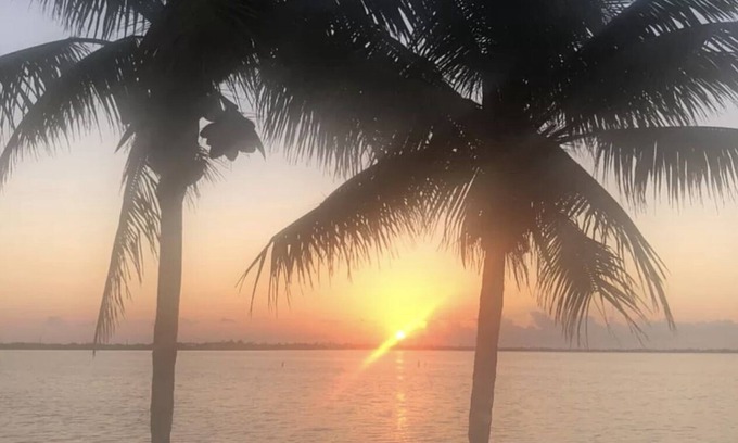 Cudjoe Key House | Magnificent Ocean views, privacy abounds on this well appointed mini estate.