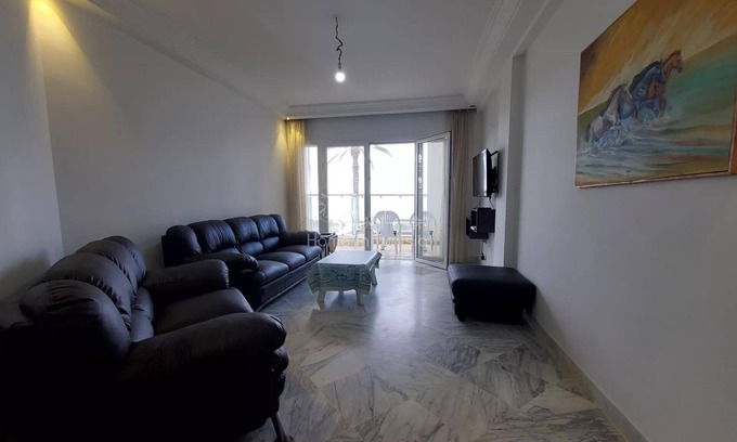 Chott Mariem Apartment | Magnificent seafront apartment S+3