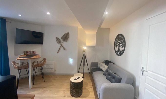Bourges Apartment | Magnificent T2 Cosy Hyper Centre
