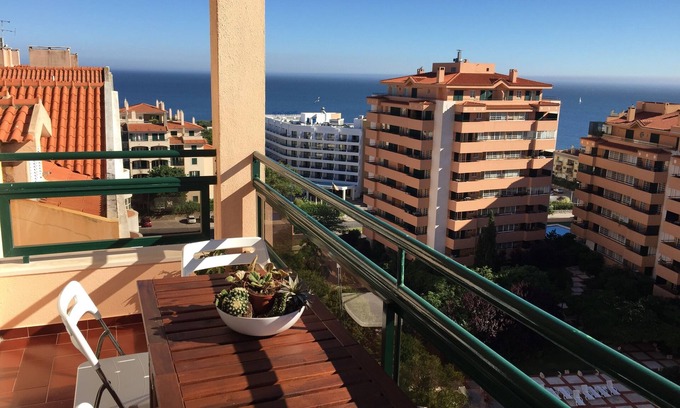 Cascais Apartment | Magnificent view! Very sunny, decorated, 3 blocks from the sea
