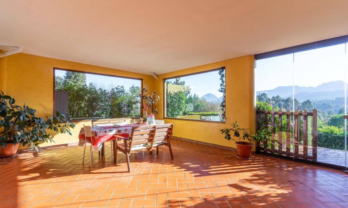 Pando House | "Magnificent views".