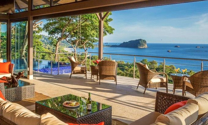 Manuel Antonio Villa | Magnificent Villa w/Spectacular Ocean Views, Gourmet Chef, Ideal for Big Groups