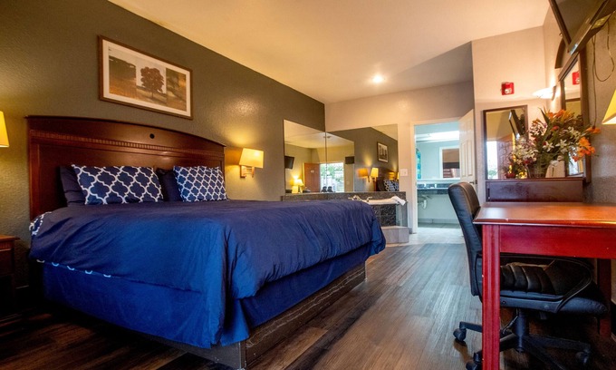 Magnolia Hotel | Magnolia Inn And Suites