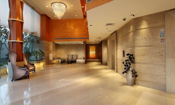 Vaishali Hotel | Mahagun Sarovar Portico Suites Ghaziabad