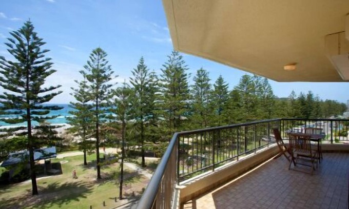 Burleigh Heads Apartment | Mahana Burleigh - Unit 5