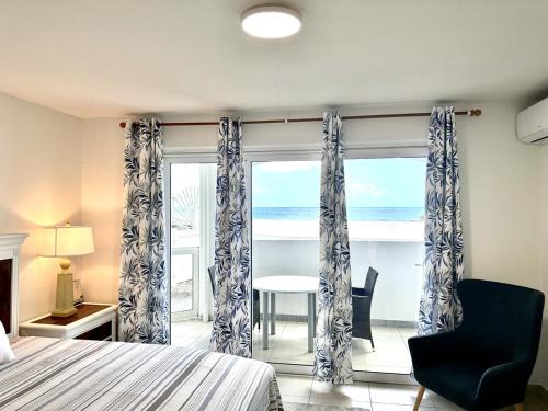 Maho Apartment | Maho Beach House - Studio - Beach Access