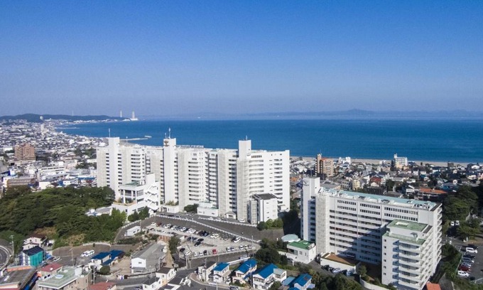Miura Hotel | Maholova Minds Miura