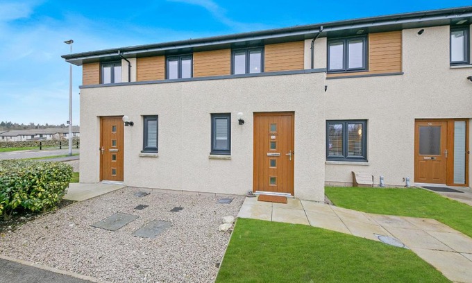 Aberdeen House | Maidencraig Court House ✪ Grampian Lettings Ltd