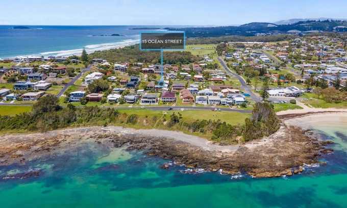 Woolgoolga House | Main Beach - close to Woolgoolga beach and shops