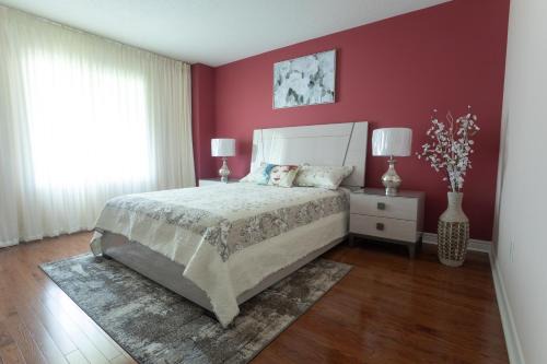 Vaughan Apartment | Main Floor Luxury Apartment