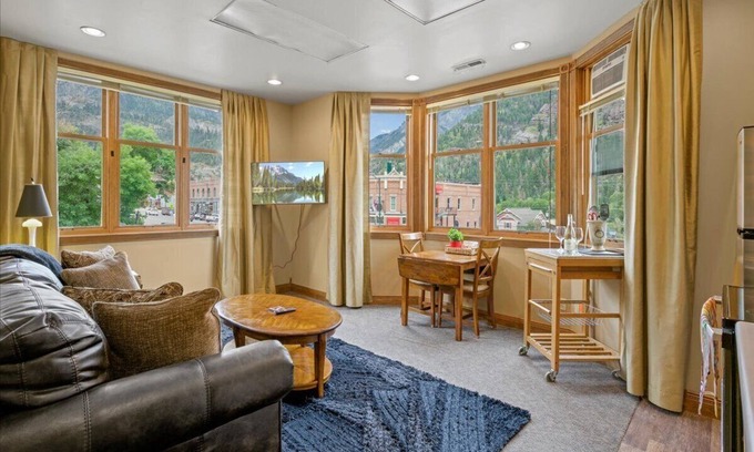 Ouray Apartment | Main Street Retreat with a View