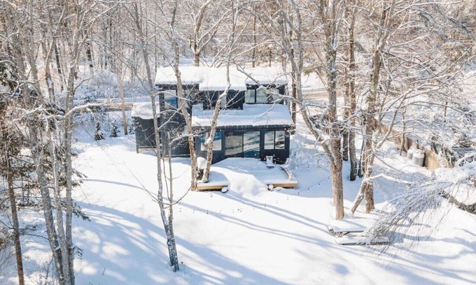 Greenwood House | Maine lake front ski getaway!