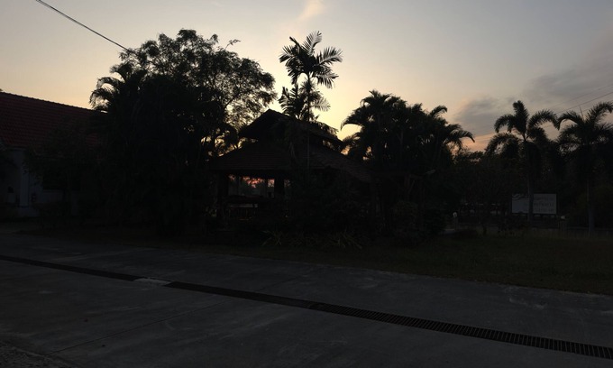 Si Prachan Hotel | Maingam Resort
