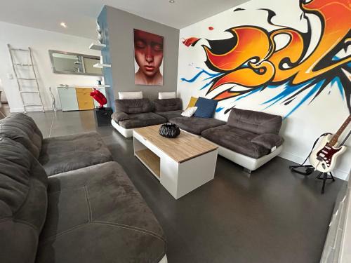 Sainte-Cecile-les-Vignes House | Maison 120m, jardin, parking, piscine
