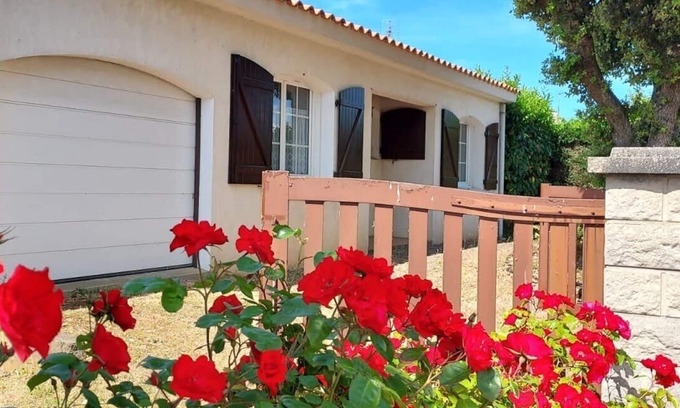 Bourgenay House | Maison 6 Personnes, 2 Chambres, Jardin, Proche Plage