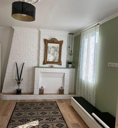 Saint-Denis-de-Pile House | Maison au bord de l'eau et au calme pour les vacances