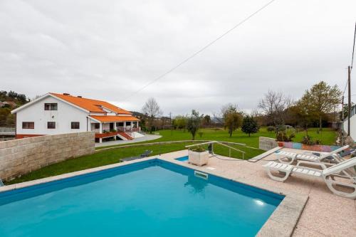 Travanca House | Maison avec piscine : quinta do sol