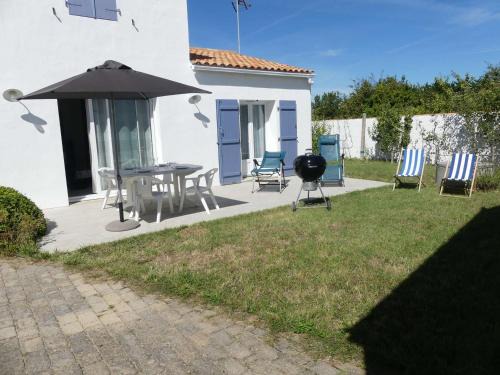 La Gueriniere House | Maison avec terrasse, 400 m plage et centre, 2 chambres, parking privé, ménage inclus - FR-1-224B-542