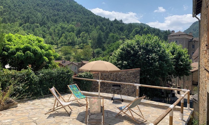 Peyreleau House | Maison Avec Terrasse vue Exceptionnelle