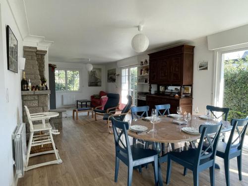 Le Tour-du-Parc House | Maison bretonne 4 chambres proche bourg et plage