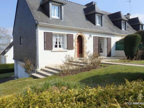 Fouesnant House | Maison calme avec jardin clos, proche plage Cap Coz, 5 chambres, garage - Fouesnant - FR-1-481-68