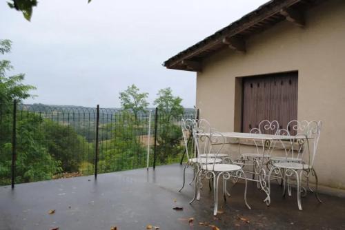 Pays-de-Belves House | Maison chaleureuse en Pays-de-Belvès avec terrasse et jardin