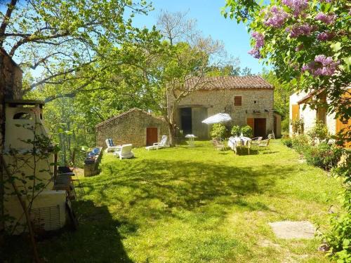 Les Junies House | Maison charmante à Les Junies avec vue sur jardin