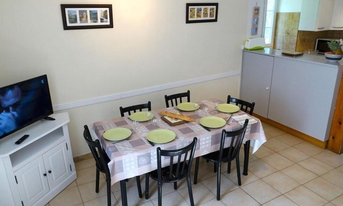 Bagneres-de-Luchon House | Maison Charmante 6 Pers, 3 Ch, Terrasse, Jardin, Proche Marché et Télécabine à Luchon - FR-1-313-158
