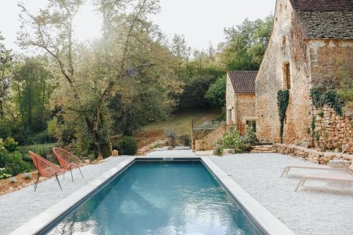 Vitrac Bed & Breakfast | MAISON CISTUS - Maison d'hôtes de charme - Suites et gîte avec terrasses privées - Proche de Sarlat, au coeur de la Nature