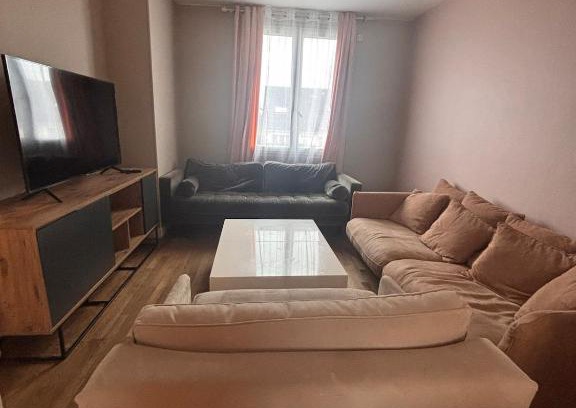 Saint-Pierre-des-Corps House | Maison cosy proche gare SNCF 2 chambres