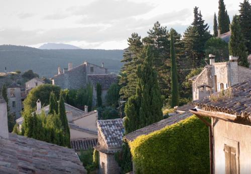 Vaison-la-Romaine Bed & Breakfast | Maison d'Hôtes de l'Evêché
