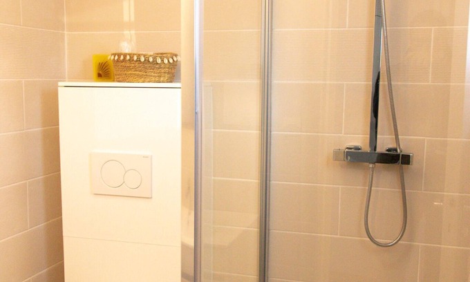 Caffiers Bed & Breakfast | Maison D'hôte La Ferme Du Grand Air - Standard Twin Room with Shared Bathroom 2