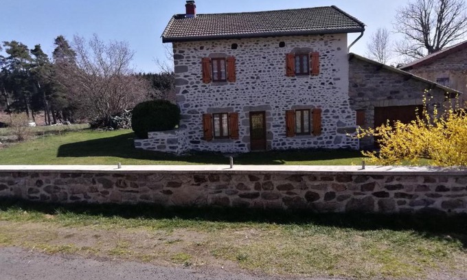 La Chapelle-Geneste House | Maison de campagne