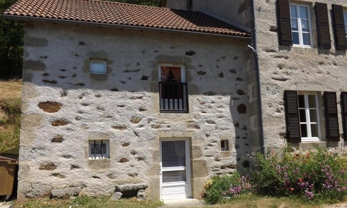 Lorcieres House | Maison de caractère 2 chambres, jardin, animaux acceptés - FR-1-742-353