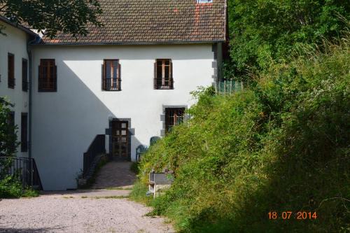 Pontgibaud House | Maison De Caractere- Puy De Dome