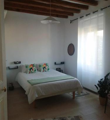 Saint-Mars-d'Outille Villa | Maison de famille